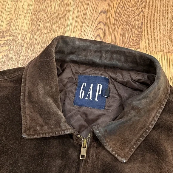 Sold - Picture 4 of 15